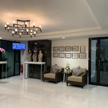 Icare Residence & Hotel 방콕 외부 사진